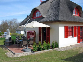 Marlene Comfortable holiday residence, Glowe